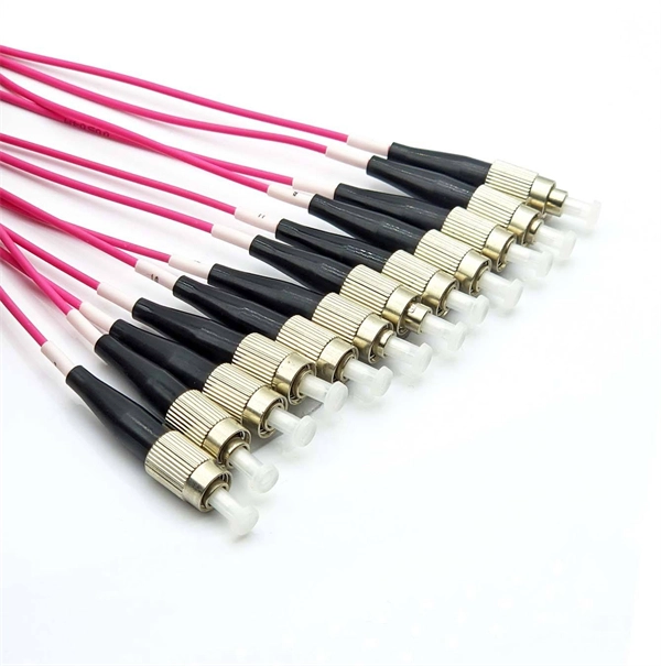 How many colors are used for fiber optic cable connectors 